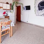 Casa Della Luna - By Ligooria Apartament
