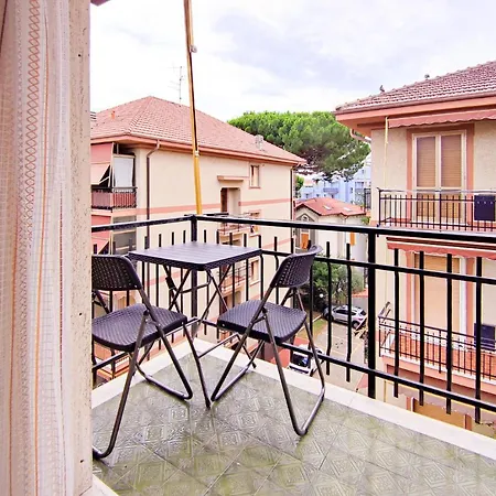 公寓 Casa Della Luna - By Ligooria 皮特拉利古